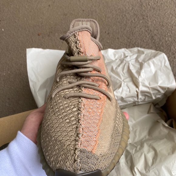 adidas YEEZY Boost 350 V2  Yeezy v2 sand taup
